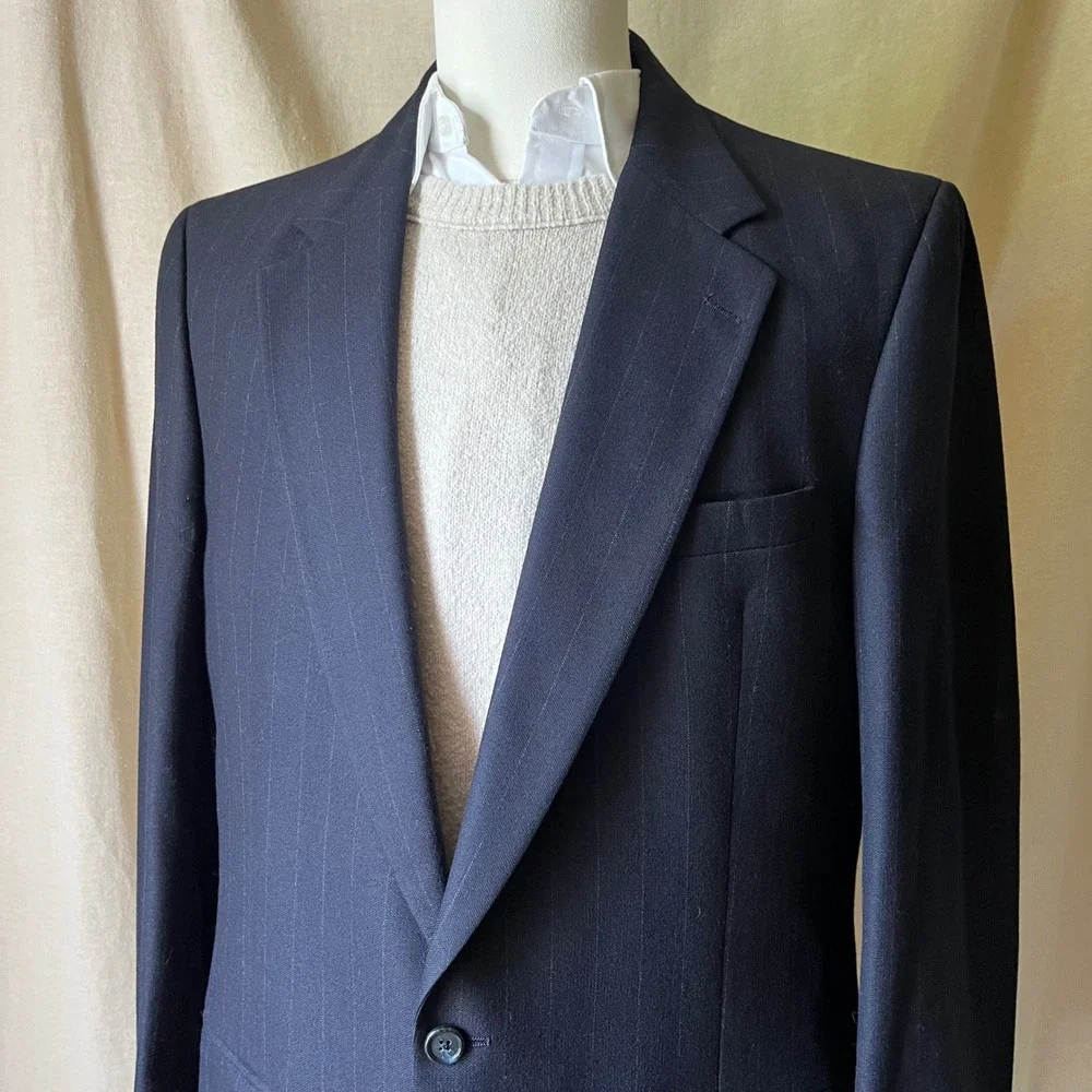 Vintage Burberrys Navy‎ Pinstripe Wool Suit 44L Two Piece Set Made USA